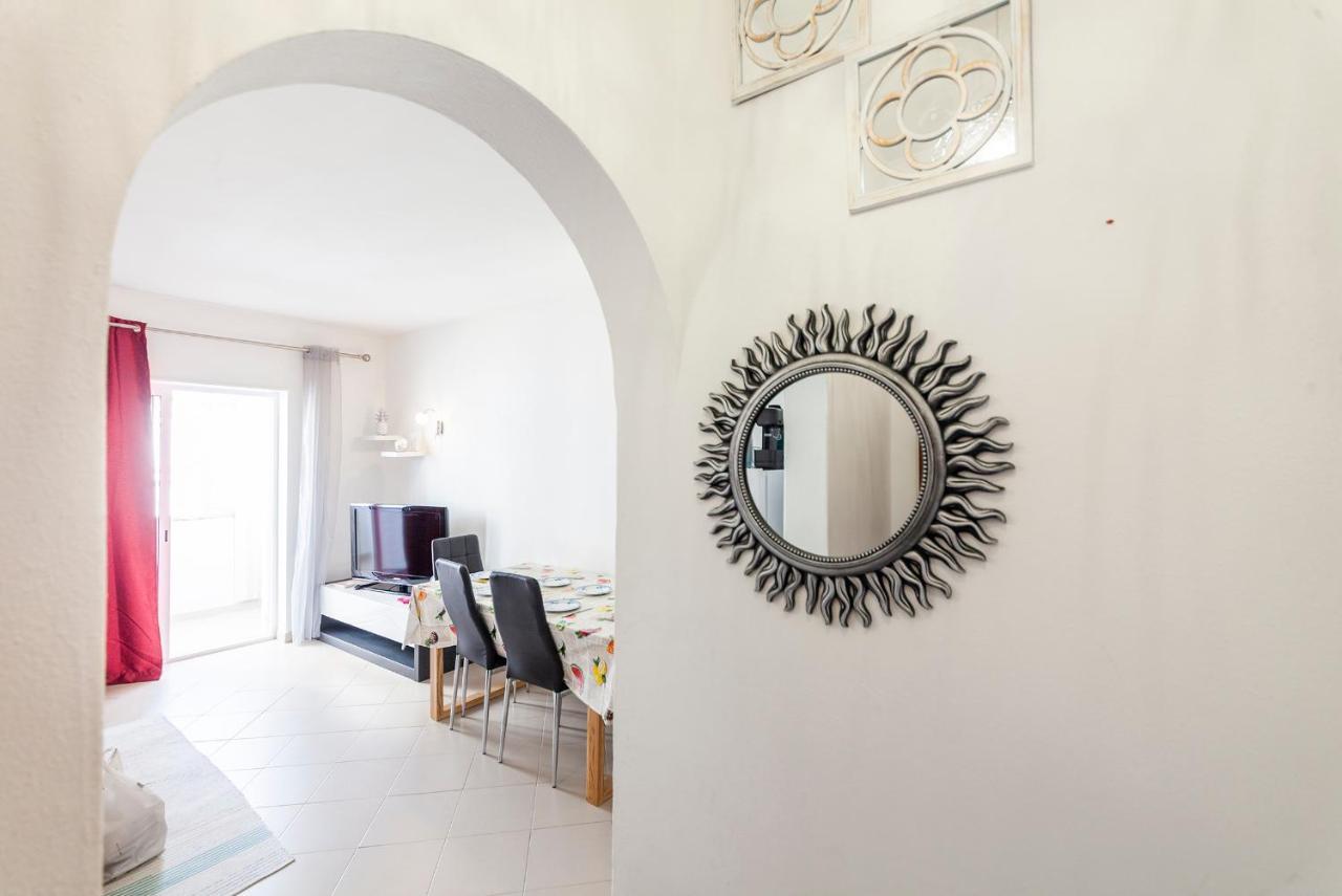 A61 - Largo Do Moinho Apartment In Lagos Exteriör bild